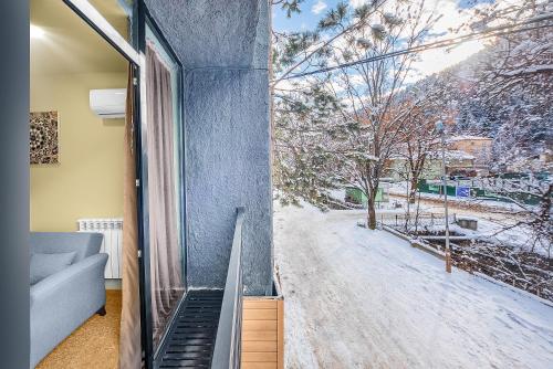 Ympäristö, LALO Hotel Abastumani in Abastumani