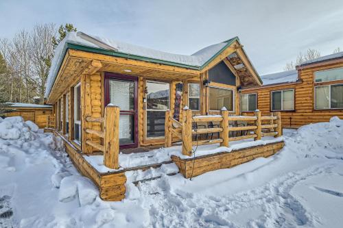 NEW LISTING! Adventurers Delight condo in Breckenridge, USA