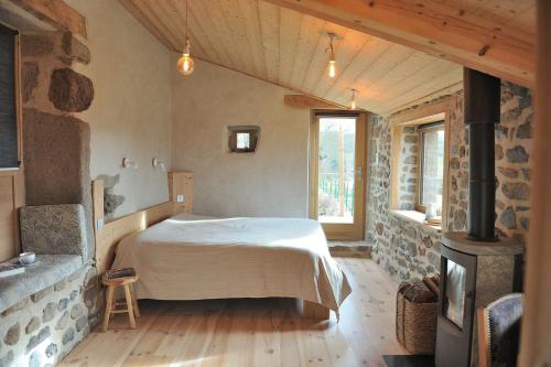 Chambre d'hôtes privative Au creux du nid (Chambre d'hotes privative Au creux du nid) in Saint-Berain