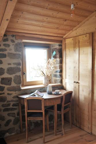 Chambre d'hôtes privative Au creux du nid (Chambre d'hotes privative Au creux du nid) in Saint-Berain