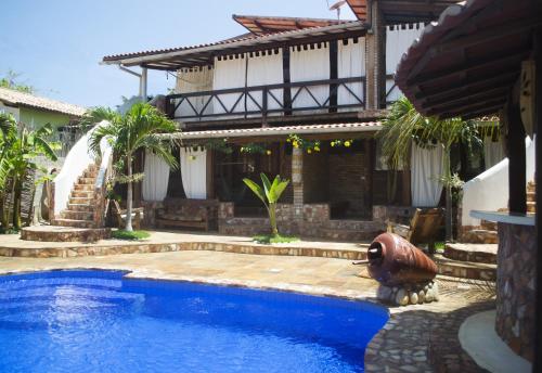 B & B Girassol