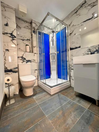 Coventry Home - image 9