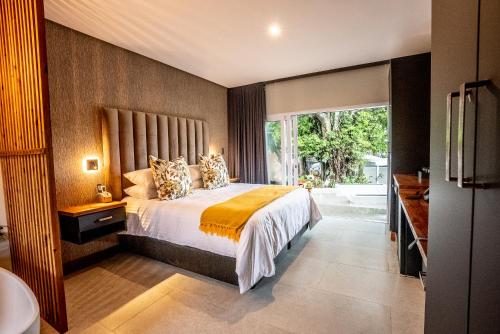 Beach Wood Boutique Hotel & Resort in บัลลิโต