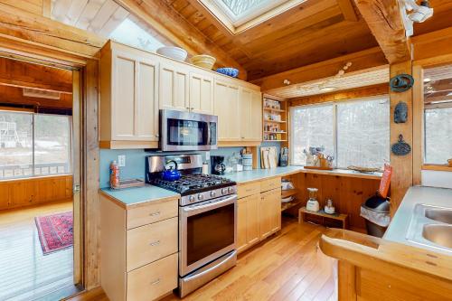 Newfane Hill Retreat in Newfane, USA