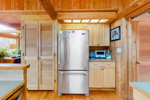 Newfane Hill Retreat Newfane Hill Retreat