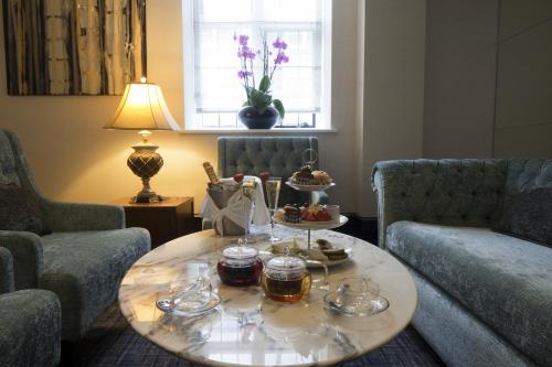 Wellington Hotel by Blue Orchid - image 10