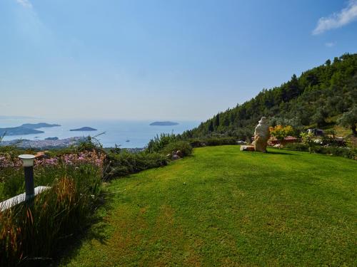 Standard Villa image 2