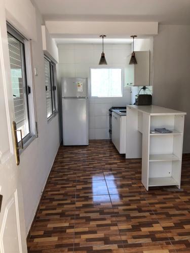 One-Bedroom Apartment image 8