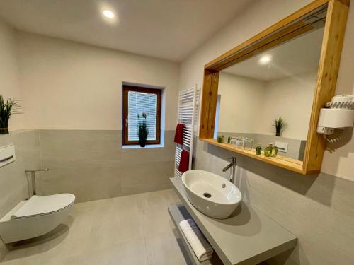 Hotel ŠURC - Accommodation - Kranjska Gora