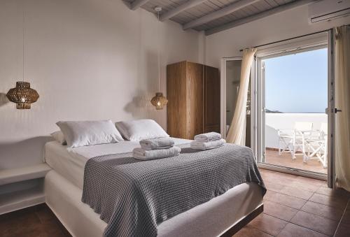 1 double bed