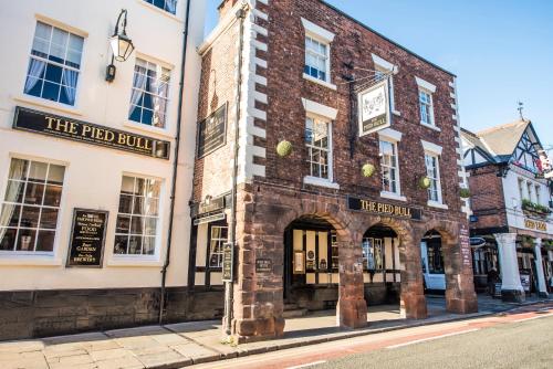 The Pied Bull - Accommodation - Chester