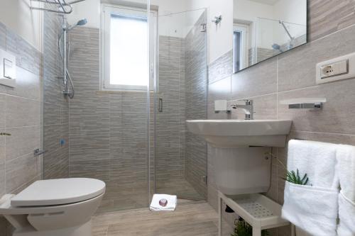Apartment - Ground Floor image 9