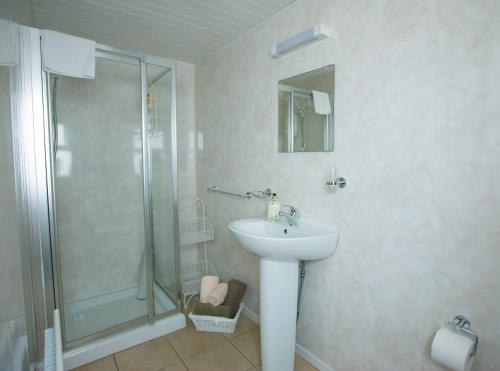 Cul-Erg House & Kitchen - image 6