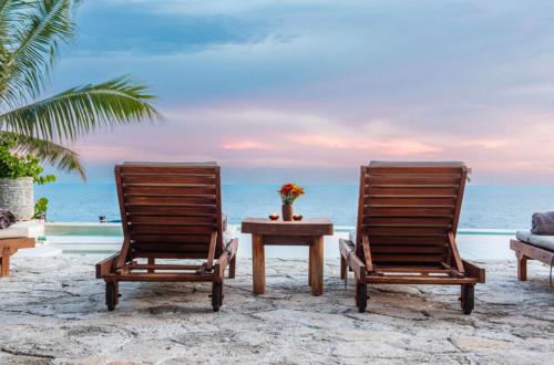 Curated visual reference: Gallery Detail: From 56Pp Beachfront Designer Villa 7 Suites