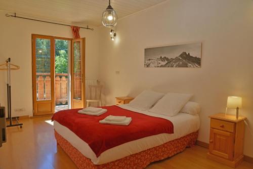 Appartement dans chalet 5 chambres 130 m2 centre village in Montrionda