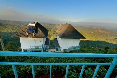 10 Degrees North By Avni Holidays in ไอดุกกี