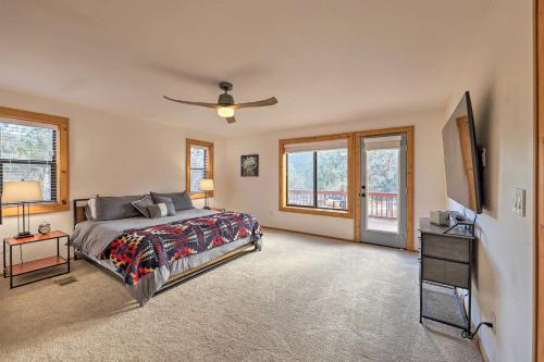 Payson Cabin with Deck, Grill and Mountain Views