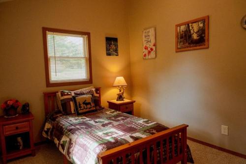 Cozy Cottage near Cook Forest Park, ANF thumb 3