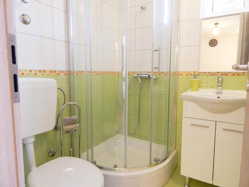 Apartment with Sea View image 10