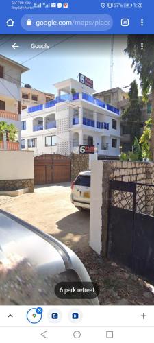 2 bedrooms, 6 beds