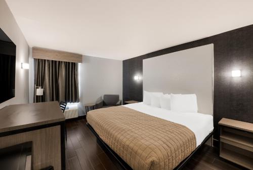 Essence Express Wayne in Wayne (New Jersey)