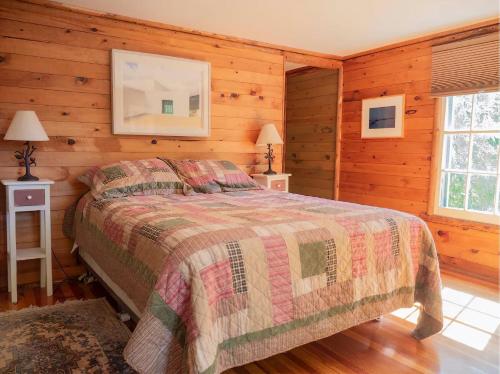 Adirondack Cottage Retreat