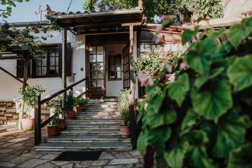 Traditional House In Portaria