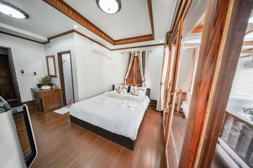 Villa Wanika 瓦尼卡别墅 – Luang Prabang, CT