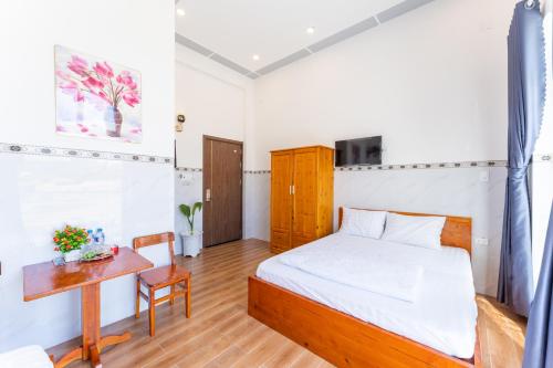 Quadruple Room with Bathroom image 4