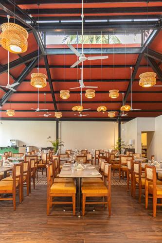Somy Plaza ( Formerly Somy Resort) - 레스토랑