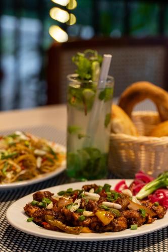 Somy Plaza ( Formerly Somy Resort) - 식음료(F&B)