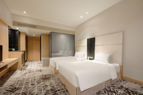 Holiday Inn Shanghai Hongqiao West, an IHG Hotel