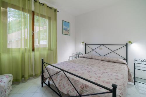 Three-Bedroom House image 10