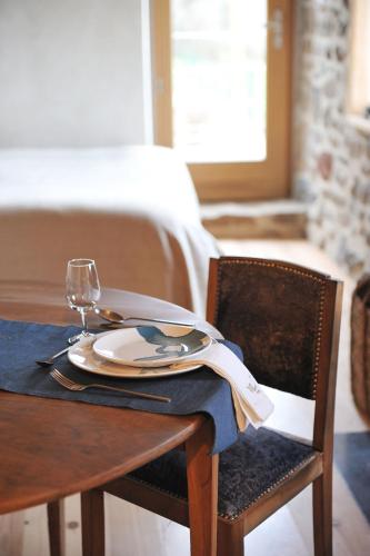 Chambre d'hôtes privative Au creux du nid (Chambre d'hotes privative Au creux du nid) in Saint-Berain