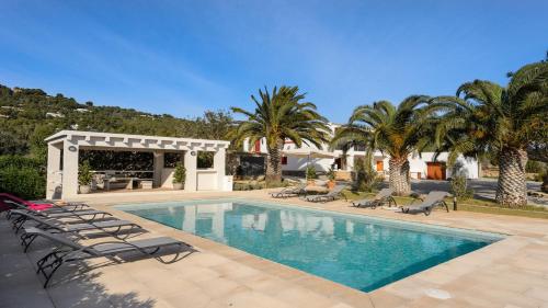 Villa Es Cubells Town