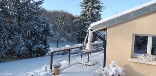 Le pin bleu in Nouzerines