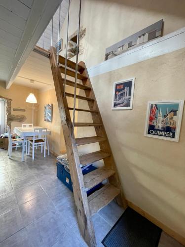 Authentique Penty au coeur du bourg in Roscanvel