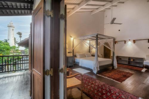 Deluxe Double Room with Sea View image 5