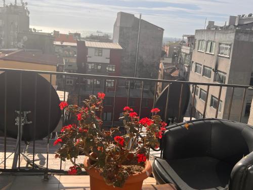 Balcony/terrace, Sami Hotel in Beyazit