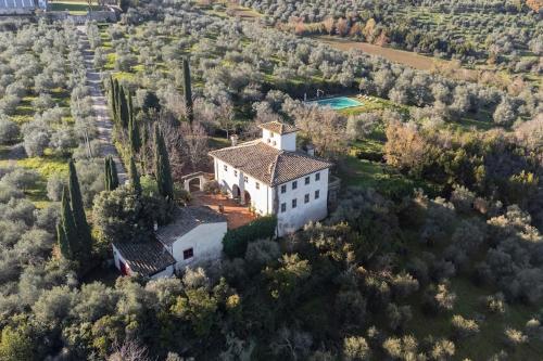 Apartments Florence Villa La Medicea with swimming pool