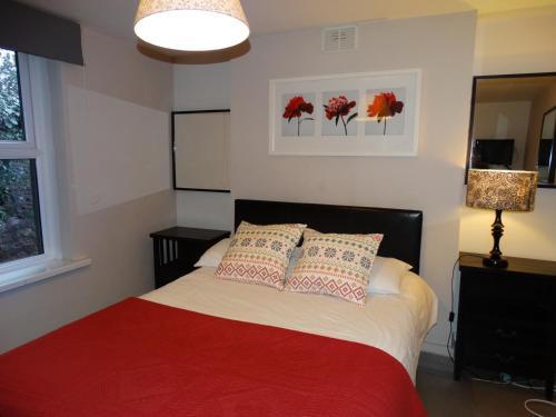 City Garden Apartment - image 14