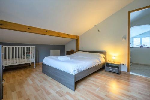 Cabana & Panorama Lac Annecy -Parking & Terrasse, Sevrier (foto 9)