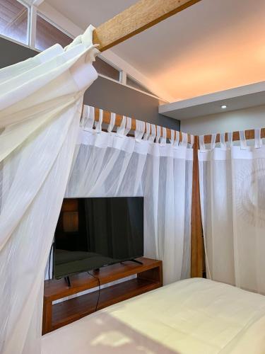 Banig Beach Resort El Nido Room Type - Deluxe Double Room (2 Adults + 1 Child)