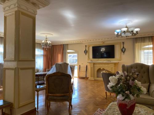 Elite Homes 3BR Sunny Apartment Families Only photo 4