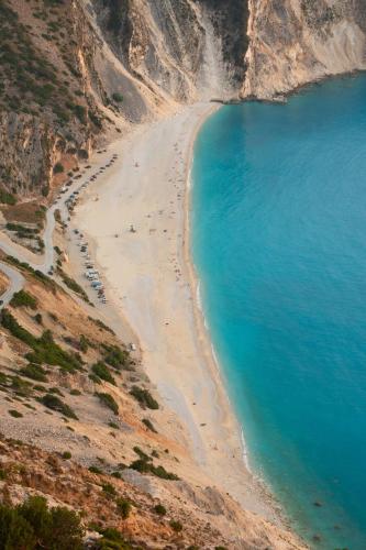 Myrtos View Apartments