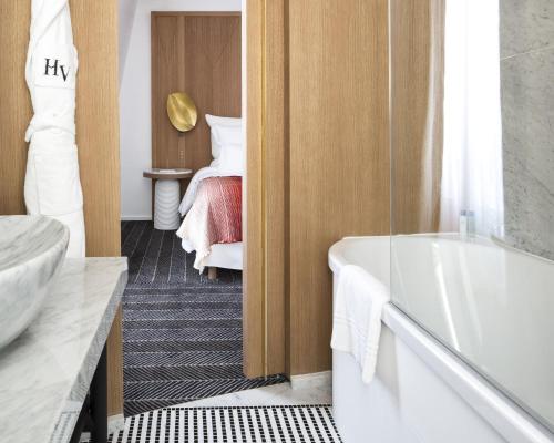 Hôtel Vernet Champs Elysées Paris