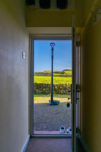 Kilchrist Castle Cottages - image 3