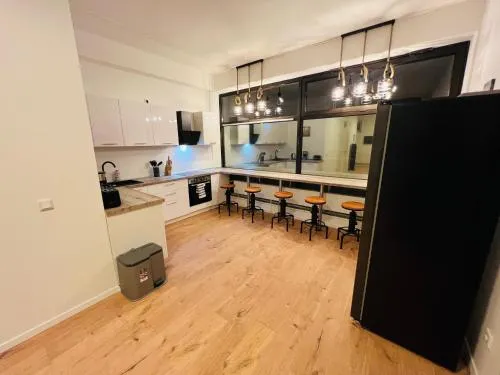 Big Apartment l 18 Beds l Free Parking l WiFi l in Erwitte, Deutschland
