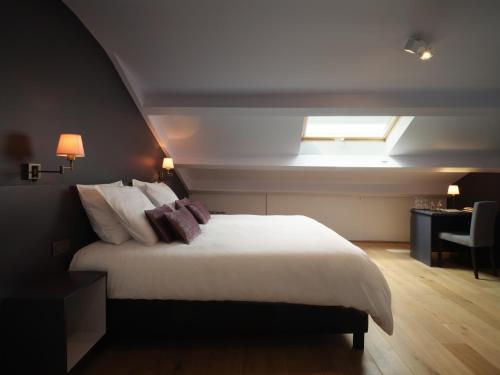 Le 24 Hotel - image 5