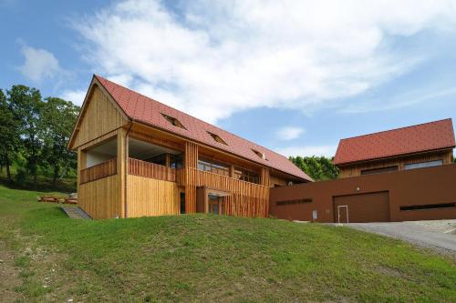 Wine & Tourisam Valdhuber Apartments - image 5